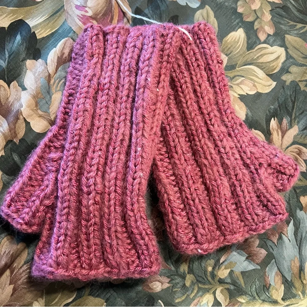 Handmade fingerless knit mittens
